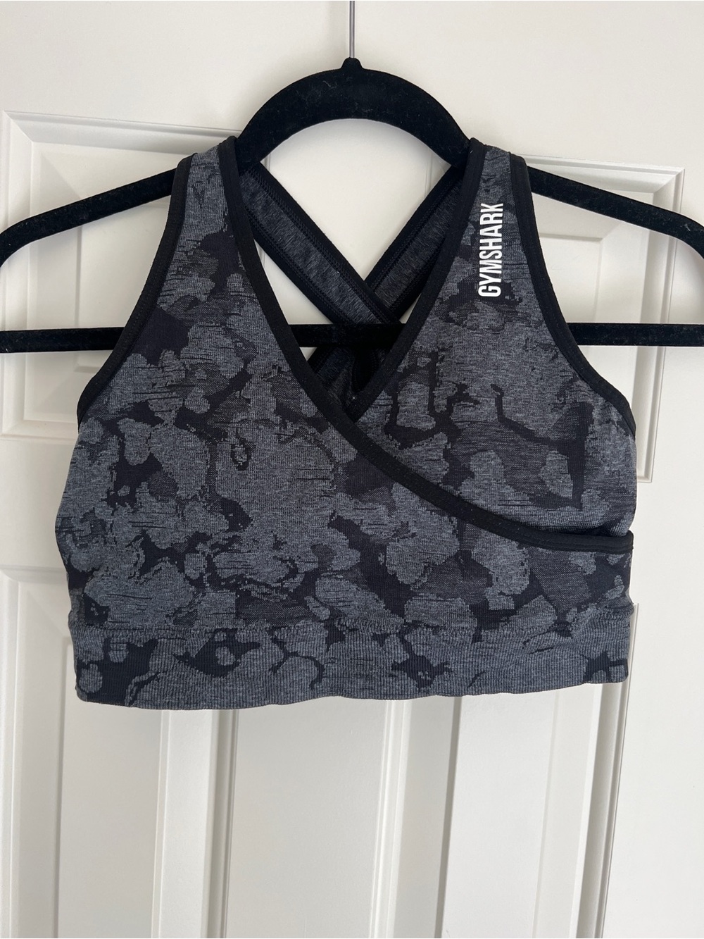 Gymshark Women's Grey Black Marl Seamless Sexy Sports Bra